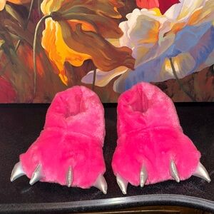 NWOT FUN Pink Furry Claw Slippers with Silver Claws